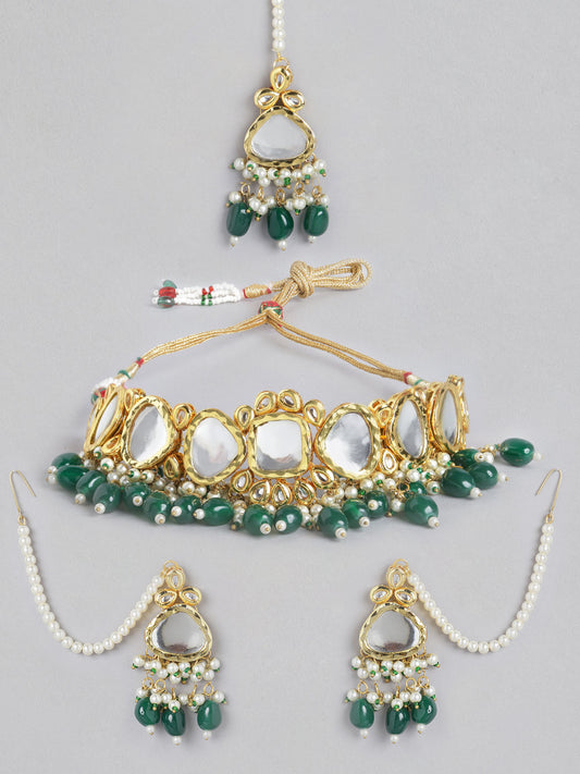 Hyderabadi Kundan Choker Set With Maangtikka