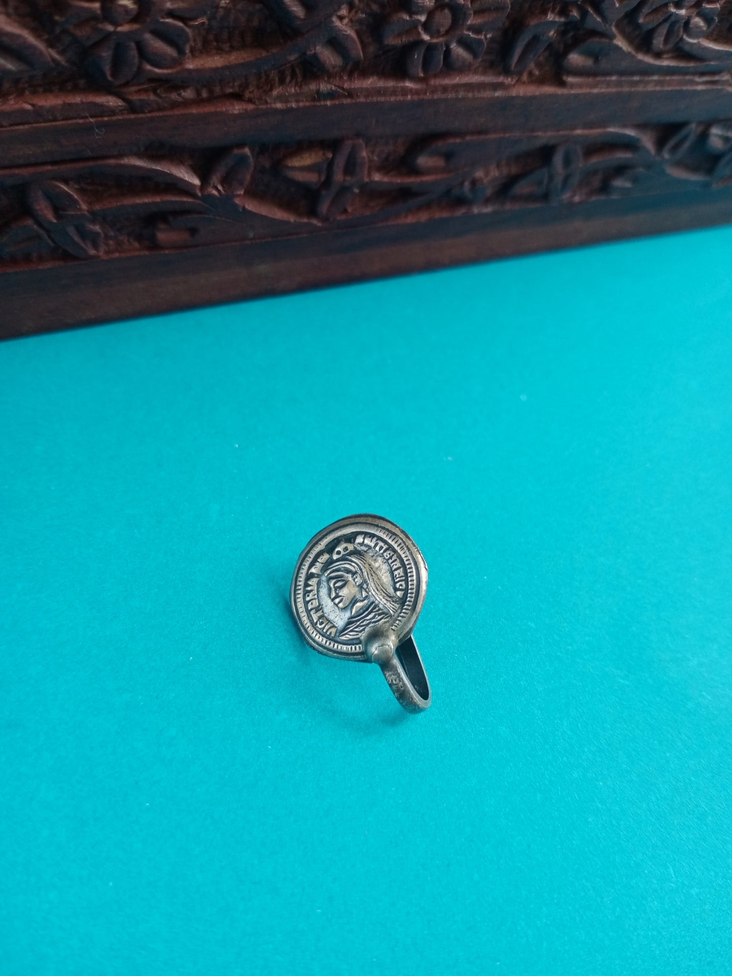 Queen Victoria Coin Pure Silver Nosepin