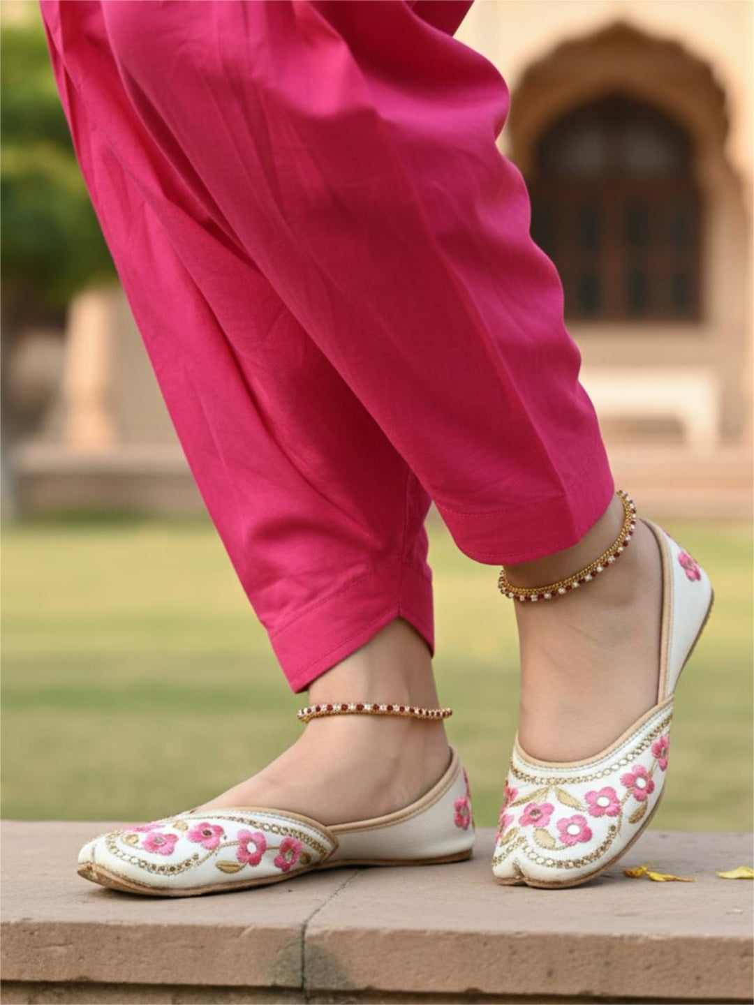 Firoza Vasantika Anklets