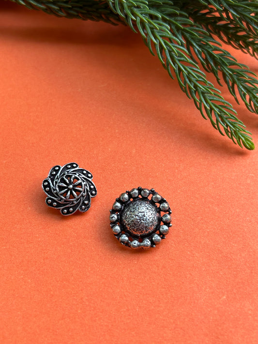 Chandrachur Oxidized Nosepins