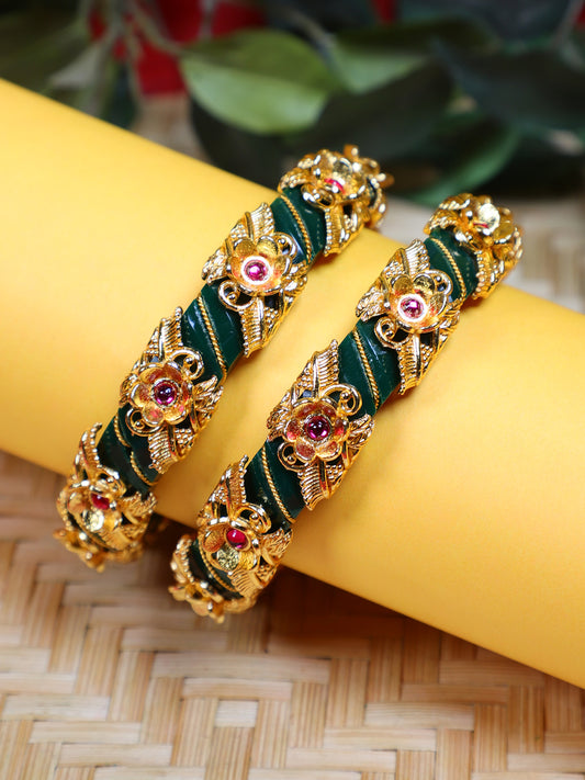 Swarna Navaari Bangle Set