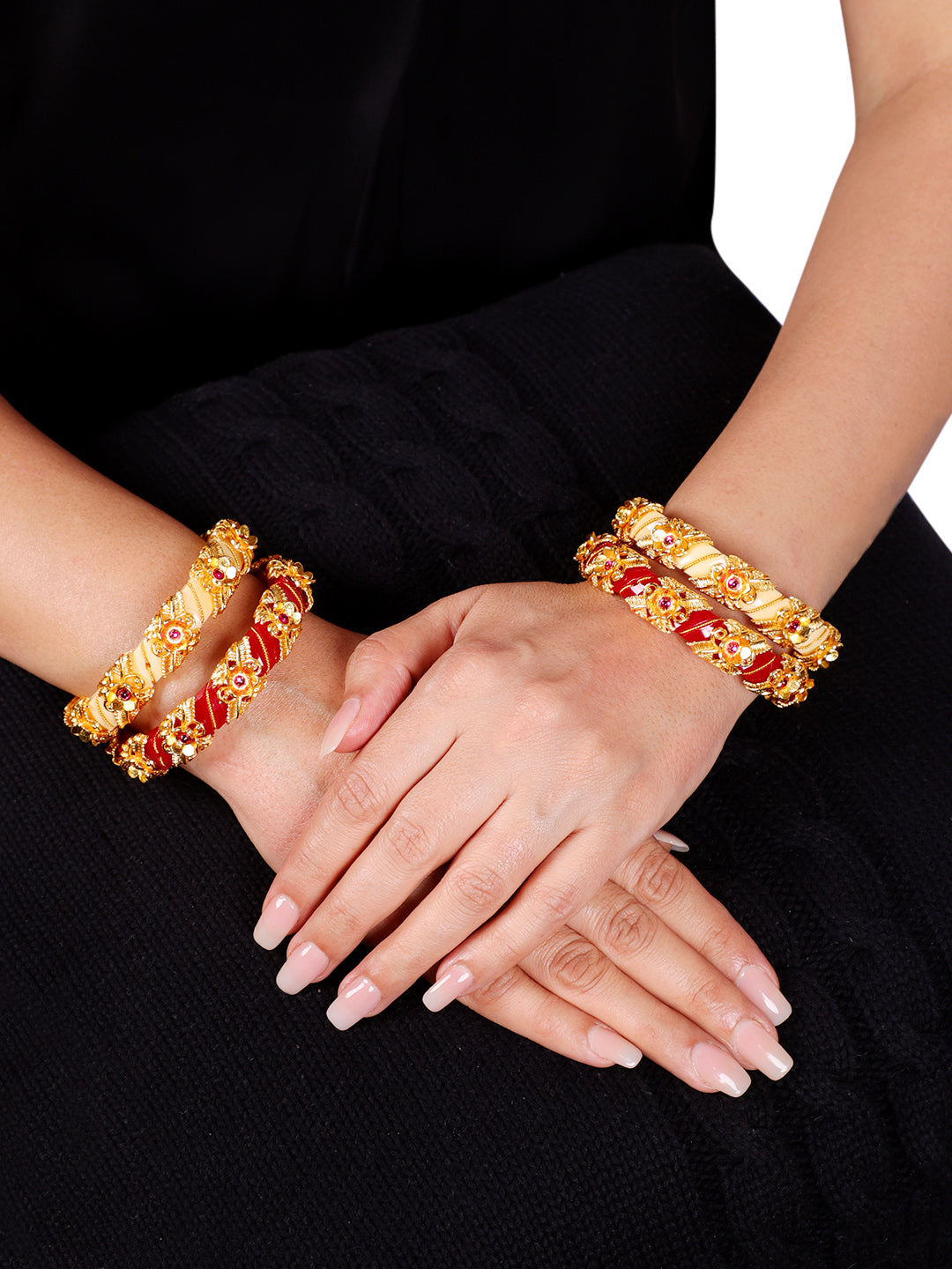 Swarna Sankha Pola Bangle Set