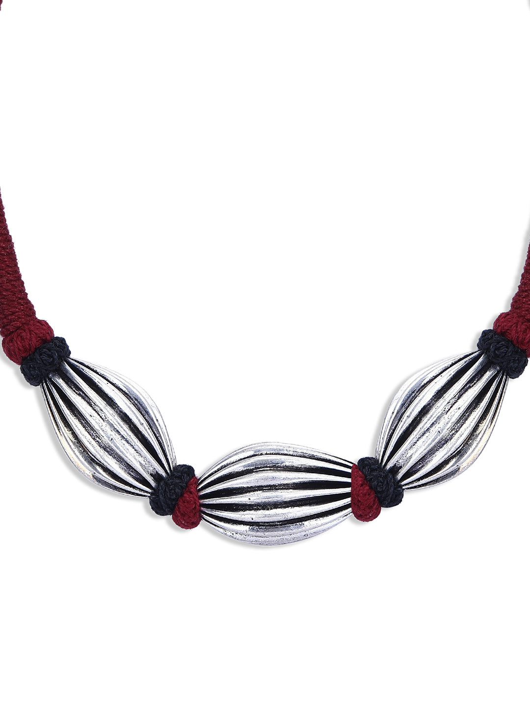 Teen Moti Silver Toned Oxidized Neckpiece